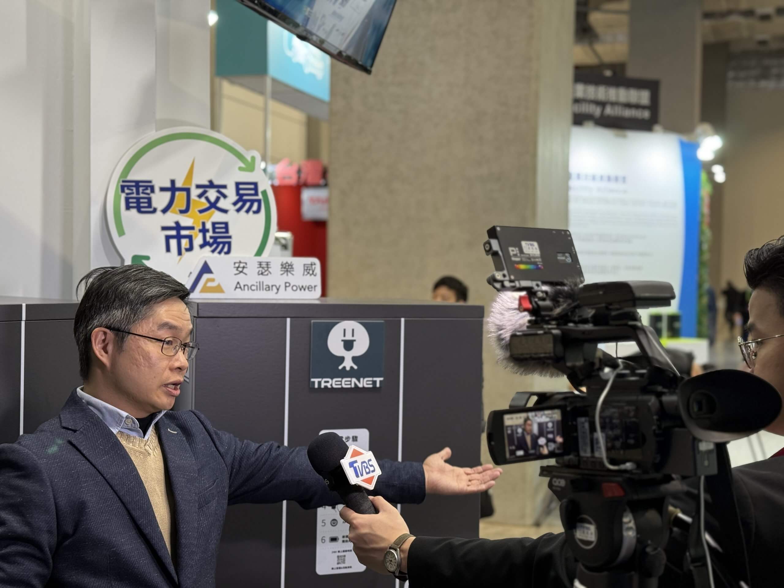 執行長接受TVBS採訪 安瑟樂威智慧城市展照片